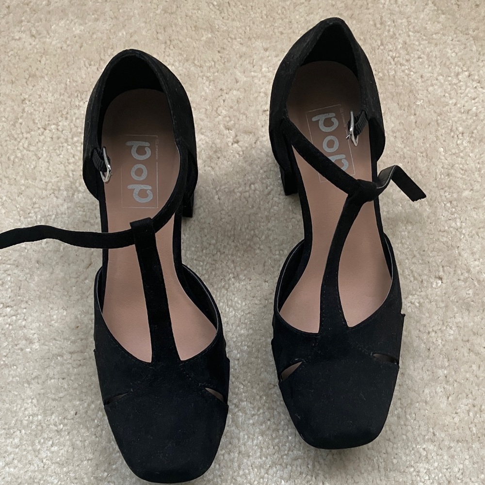 Pop Black Women's Heels wore only once.